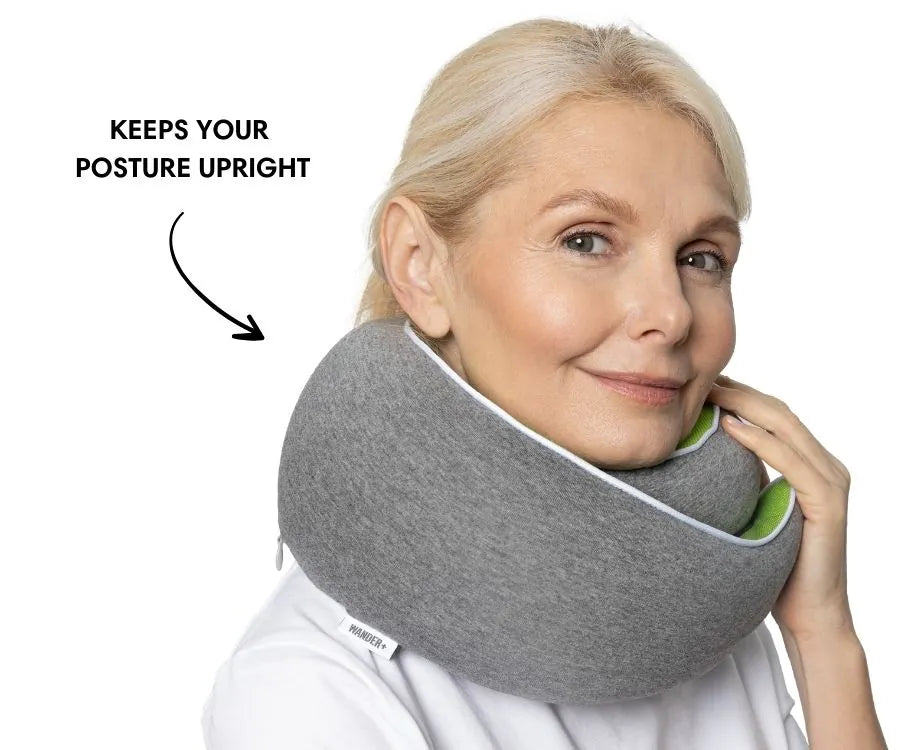 WANDER+ Pillow in Green, product photo