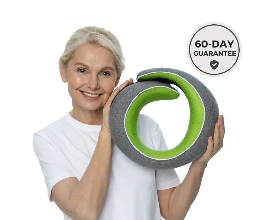 WANDER+ Pillow in Green, product photo